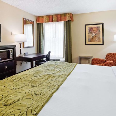 Best Western Plus Addison/Dallas Hotel Zewnętrze zdjęcie